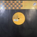 Akimbo feat. Marcia Arnold - Everybody Knows (12'') 