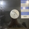 Isyss feat. Jadakiss - Day & Night (Remix) (12'') (奇跡の新品未開封!!)