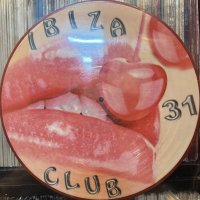 V.A. - Ibiza Club 31 (inc. Madonna feat. Akon - Celebration (Extended New Akon Remix) & DJ Snake & DJ Mercier - Smells Like Teen Spirit (Club Mix)) (12'')